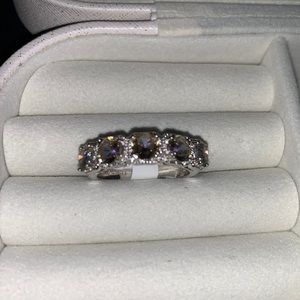 Bomb party size 8 ring